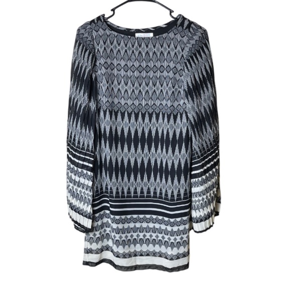 love, Fire Dresses & Skirts - love, Fire Black & White Geometric Flowy Angel Wing Dress - Small